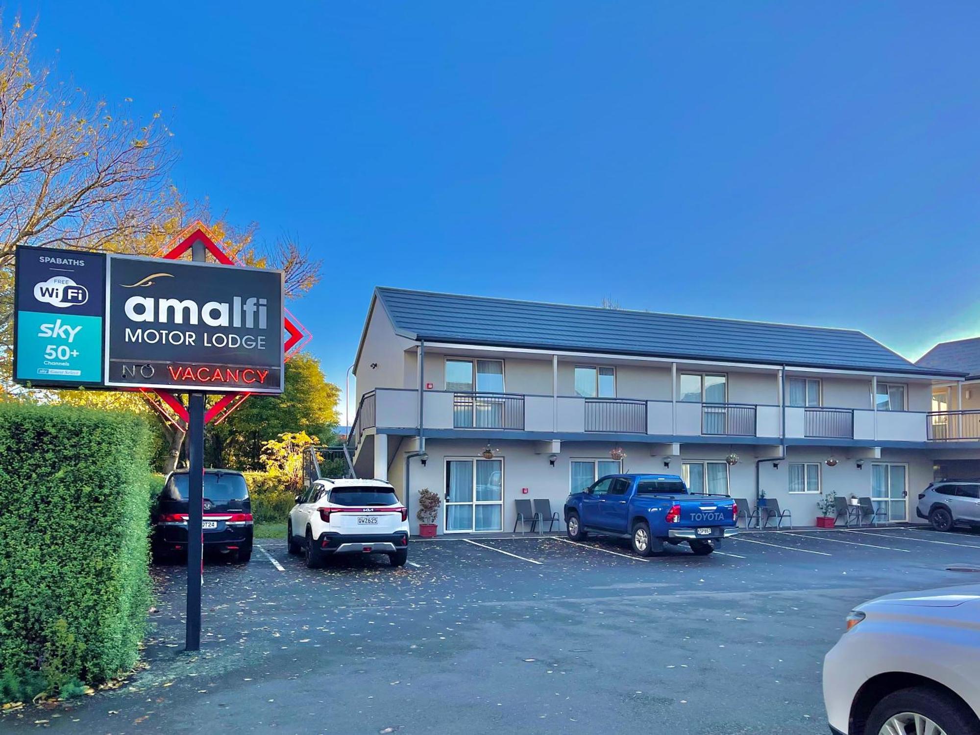 Amalfi Motor Lodge Christchurch Eksteriør billede