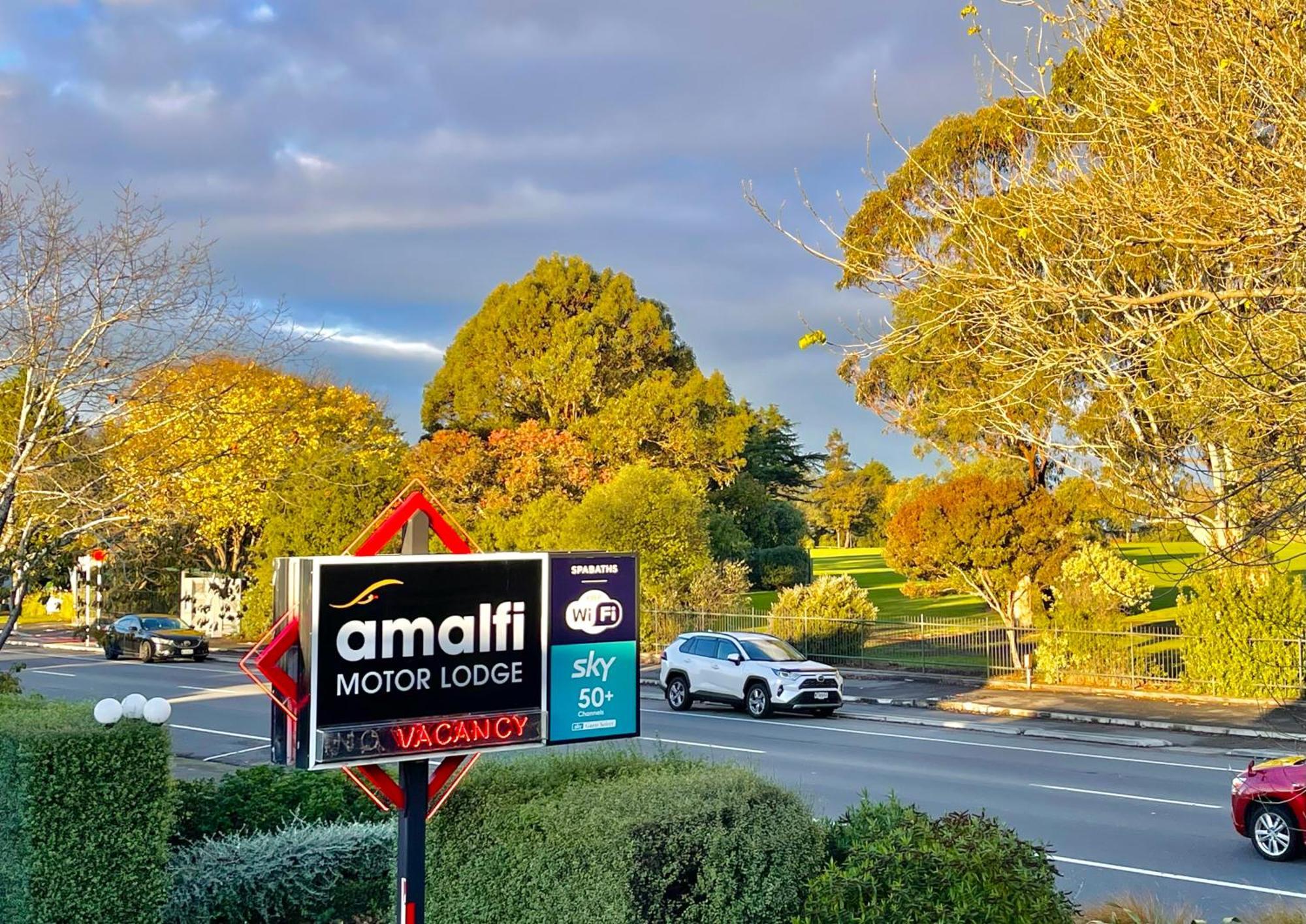 Amalfi Motor Lodge Christchurch Eksteriør billede